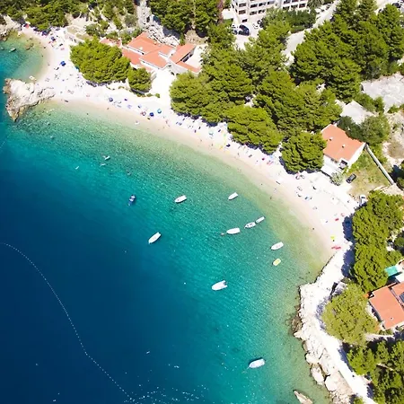 By The Sea Brela, Makarska - 16065 브렐라